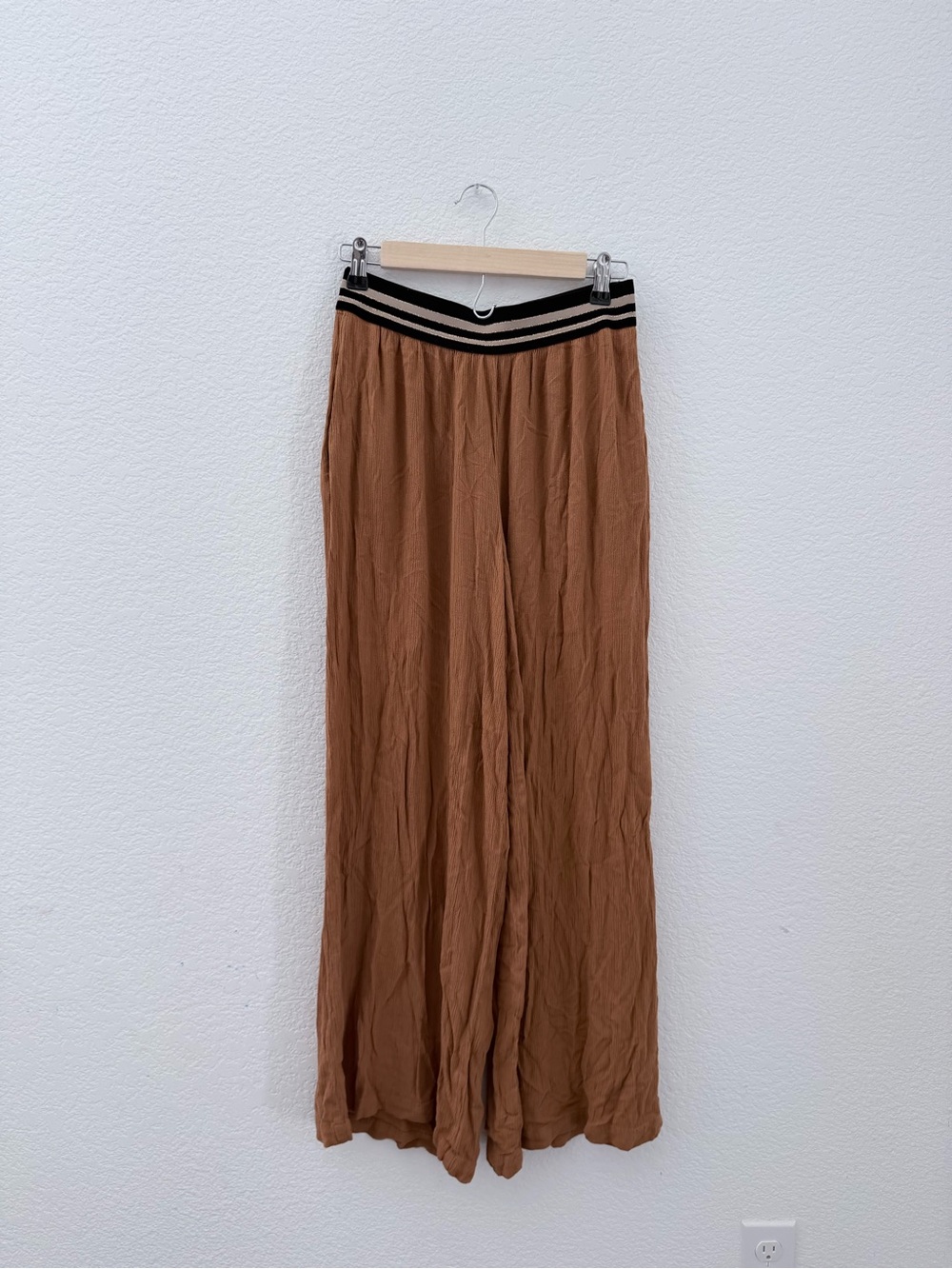 Anthropologie’s Dolan- Left Coast Collection Carla Wide Leg Trousers- Small